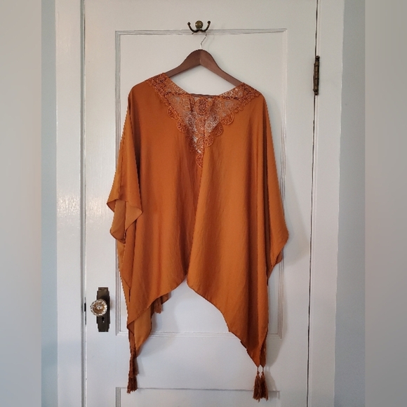 Vince Camuto Women’s Open Front Kimono Top - One Size - Gold - Picture 2 of 4